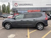Usado Dacia Jogger Comfort 108 HP (79 kW) 2023 Castanho Monovolume