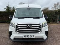 Usado Maxus V90 163 HP (119 kW) 2023 Branco Van