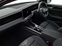 Used VW Passat R-line 272 HP (200 kW) 2025 Black Estate