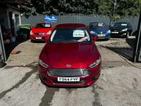 Used Ford Mondeo Titanium 115 HP (84 kW) 2015 Red Hatchback