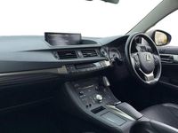 Used Lexus CT200h 136 HP (100 kW) 2018 Silver Hatchback