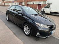 Used Toyota Auris 132 HP (97 kW) 2013 Black Hatchback