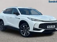 New MG HS SE 224 HP (164 kW) 2025 Metallic  white pearl SUV