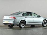 used VW Passat 2.0 TDI EVO SCR SEL 4dr DSG