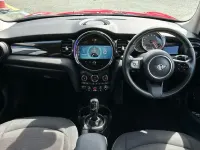 Used Mini Cooper Classic 134 HP (98 kW) 2022 Red Hatchback