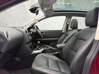 Used Nissan Qashqai Tekna 130 HP (95 kW) 2012 Red SUV