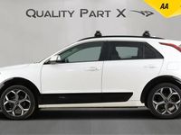 Used Kia Niro 2023 White SUV
