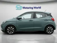 Used Hyundai i10 Advanced 67 HP (49 kW) 2024 Green Hatchback