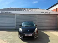Used Renault Scénic III Dynamique 110 HP (80 kW) 2012 Black MPV