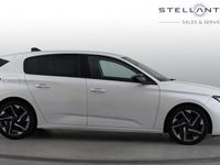 Used Peugeot 308 Allure Premium 129 HP (94 kW) 2022 White Hatchback