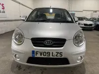 Used Kia Picanto 64 HP (47 kW) 2009 Silver Hatchback