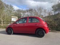 Begagnad Nissan Micra 80 HK (58 kW) 2007 Röd Halvkombi