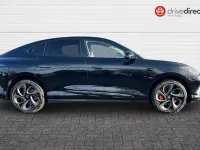 Begagnad MG IM6 Performance 553 kW (752 HK) 2025 Svart SUV
