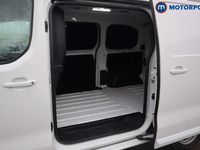 Used Peugeot Expert Premium 144 HP (105 kW) 2022 White Van