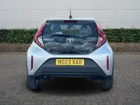 Used Toyota Aygo X PURE 72 HP (52 kW) 2023 Silver SUV