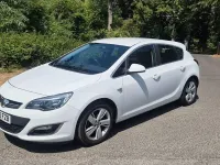 Used Vauxhall Astra SRi 2015 White Hatchback