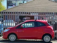 Używany Ford Ka Zetec 69 KM (50 kW) 2014 Czerwony Hatchback