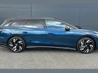 New VW ID.7 GTX 250 kW (340 HP) 2026 Blue Estate