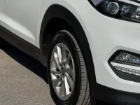 Used Hyundai Tucson SE 132 HP (97 kW) 2018 White SUV