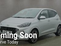 Used Hyundai i10 Premium 67 HP (49 kW) 2021 Silver Hatchback