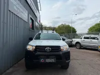 Used Toyota HiLux Active 150 HP (110 kW) 2019 White Pickup