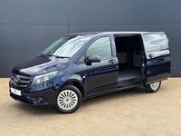 Used Mercedes e-Vito 41 kW (56 HP) 2020 Blue MPV