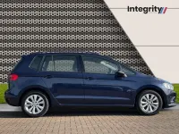 Used VW Golf Sportsvan SE 110 HP (80 kW) 2015 Blue MPV
