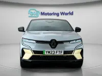 Used Renault Megane E-Tech Iconic 161 kW (220 HP) 2023 Grey/black Hatchback