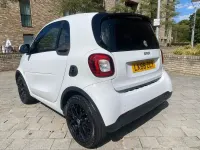 Used Smart ForTwo Coupé 71 HP (52 kW) 2016 White Coupe