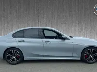Usado BMW 320 M Sport 181 HP (133 kW) 2025 Cinzento Sedan