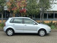 Used VW Polo S 80 HP (58 kW) 2006 Silver Hatchback