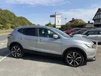 Used Nissan Qashqai Tekna 110 HP (80 kW) 2015 Silver SUV