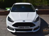 Used Ford Focus ST 185 HP (136 kW) 2017 White Hatchback