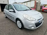 Used Renault Clio II Expression 2010 Silver Hatchback
