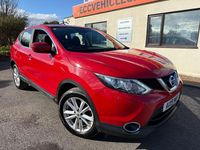 Used Nissan Qashqai Acenta 110 HP (80 kW) 2015 Red SUV