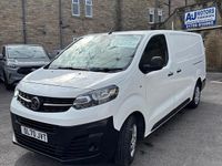 Used Vauxhall Vivaro S 100 HP (73 kW) 2020 White MPV