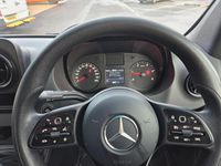 Used Mercedes Sprinter Premium 140 HP (102 kW) 2021 White Van