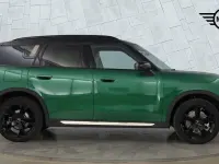 Used Mini Countryman 215 HP (158 kW) 2025 Green SUV