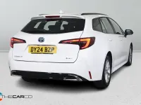 Used Toyota Corolla 140 HP (102 kW) 2024 White Estate