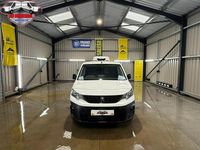 Used Peugeot Partner 100 HP (73 kW) 2022 White MPV