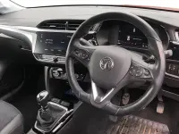 Używany Vauxhall Corsa Elite 102 KM (75 kW) 2021 Czerwony Hatchback