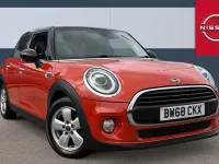 Usado Mini Cooper Classic 136 HP (100 kW) 2020 Citadino