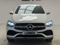 Używany Mercedes GLC300e AMG line 2022 Biały Coupe