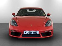 Used Porsche 718 Cayman 300 HP (220 kW) 2019 Red Coupe