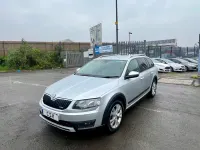 Używany Skoda Octavia Scout 4x4 2015 Srebrny Kombi
