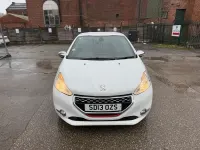 Used Peugeot 208 GTi 2013 White Hatchback