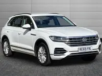 Used VW Touareg SEL 335 HP (246 kW) 2019 Pure white SUV
