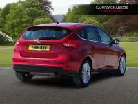 Begagnad Ford Focus Titanium X 182 HK (133 kW) 2016 Röd Halvkombi