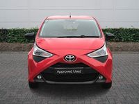Used Toyota Aygo Trend 72 HP (52 kW) 2019 Red Hatchback