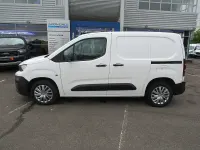 Begagnad Peugeot Partner 2020 Vit Minibuss
